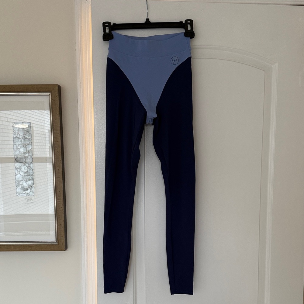 Two-Tone Blue Leggings